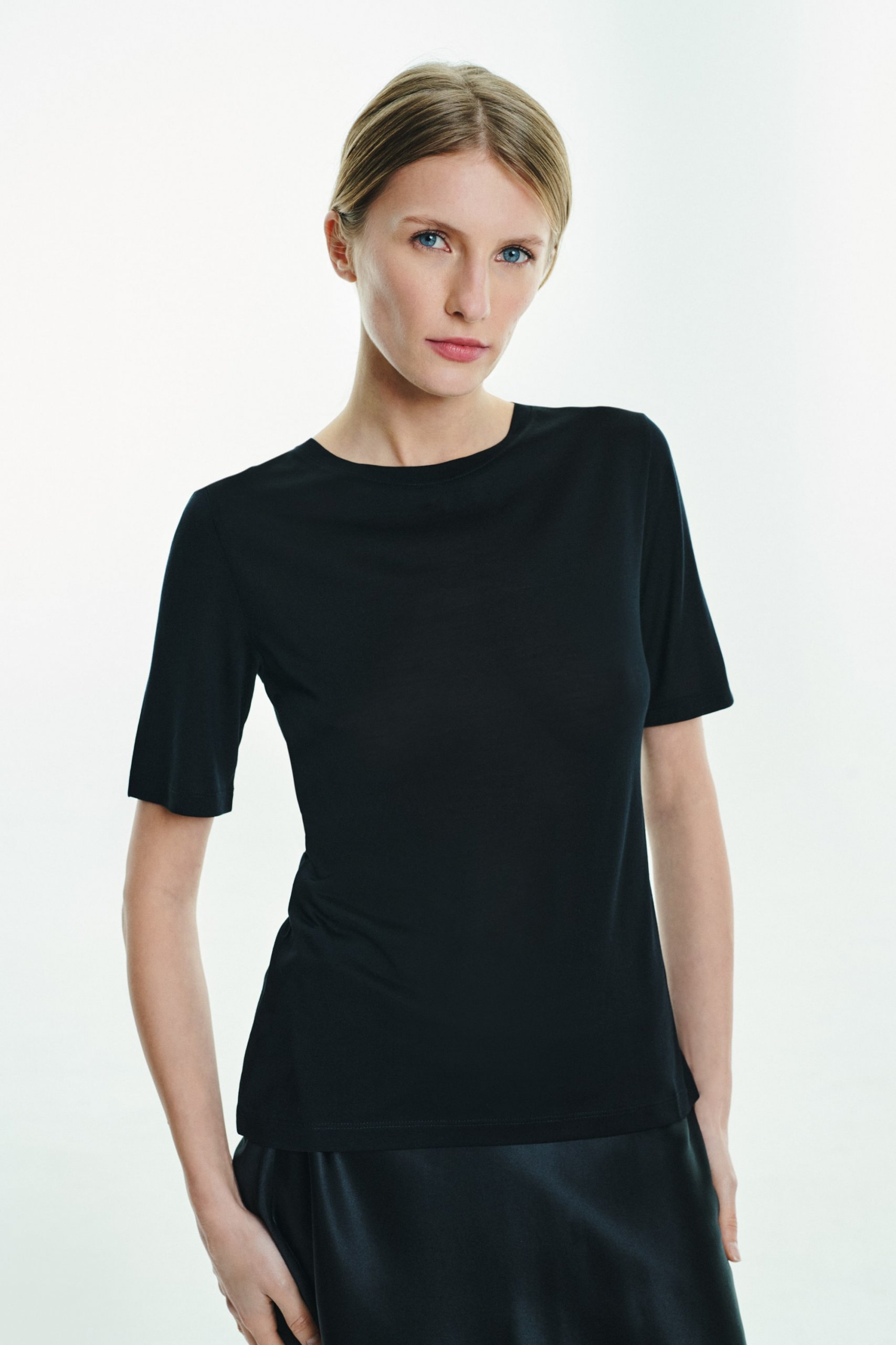 Silk T-shirt  in black