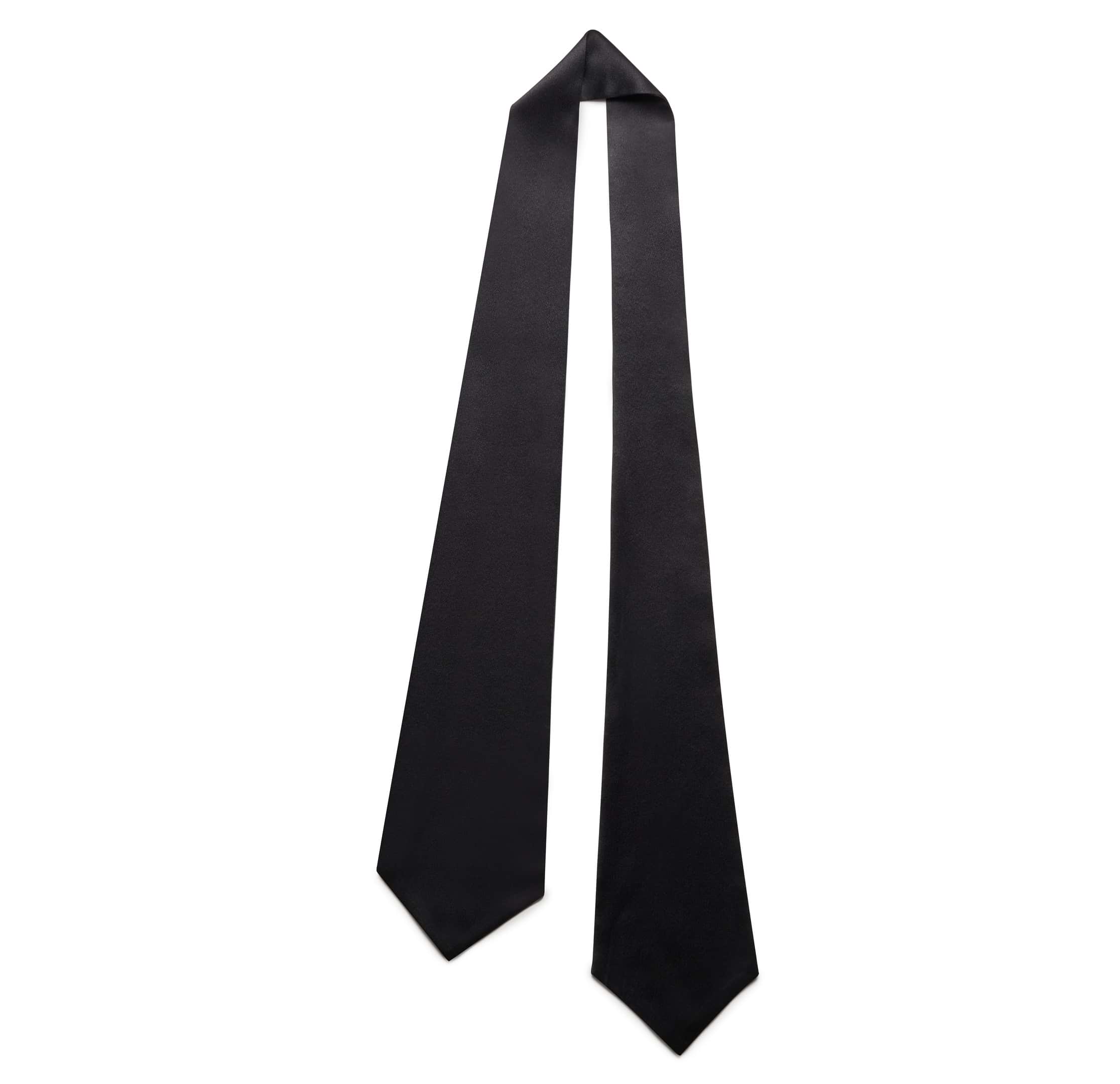 Silk Tie in black, 120 cm