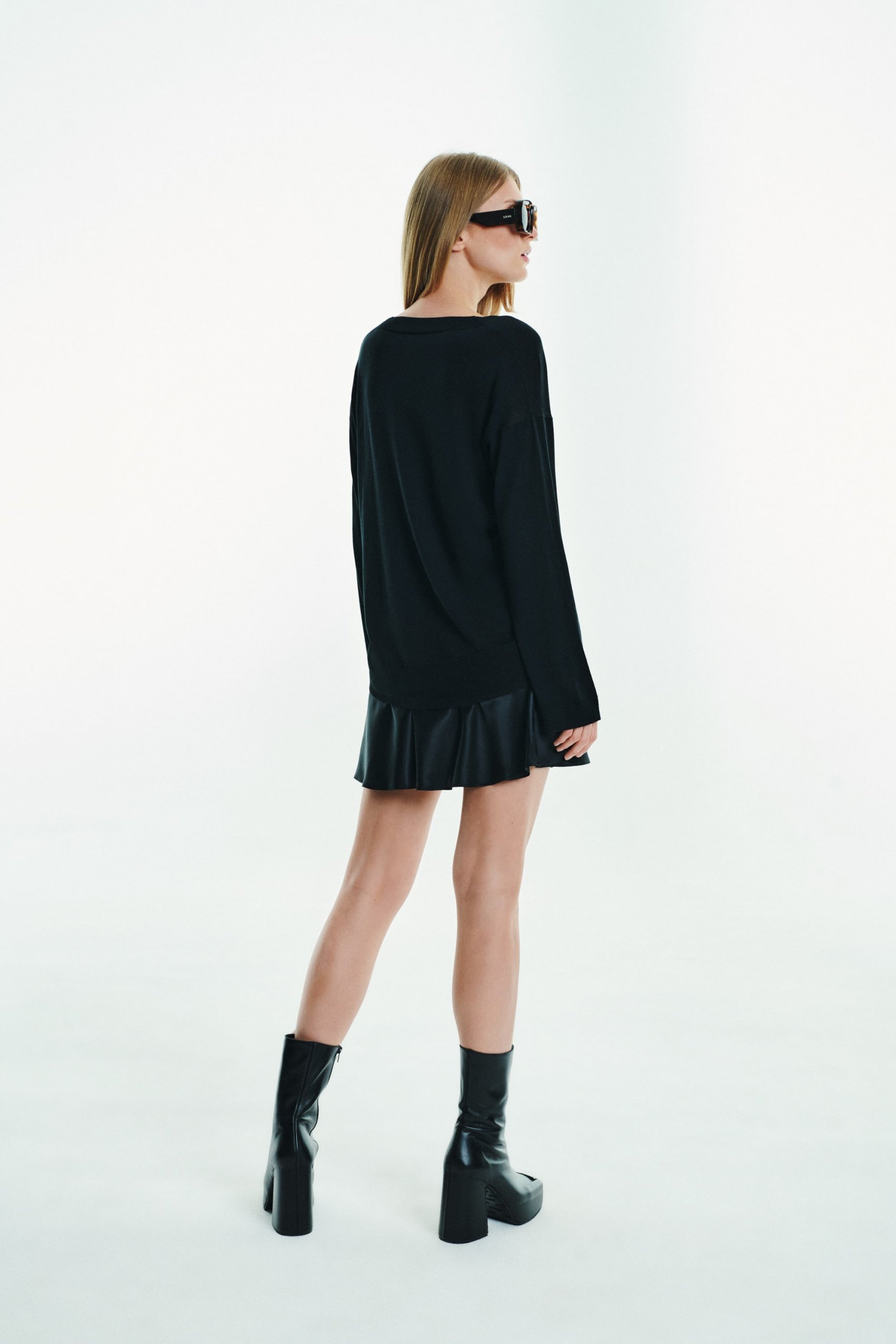 Silk Jersey Oversize Jumper in black