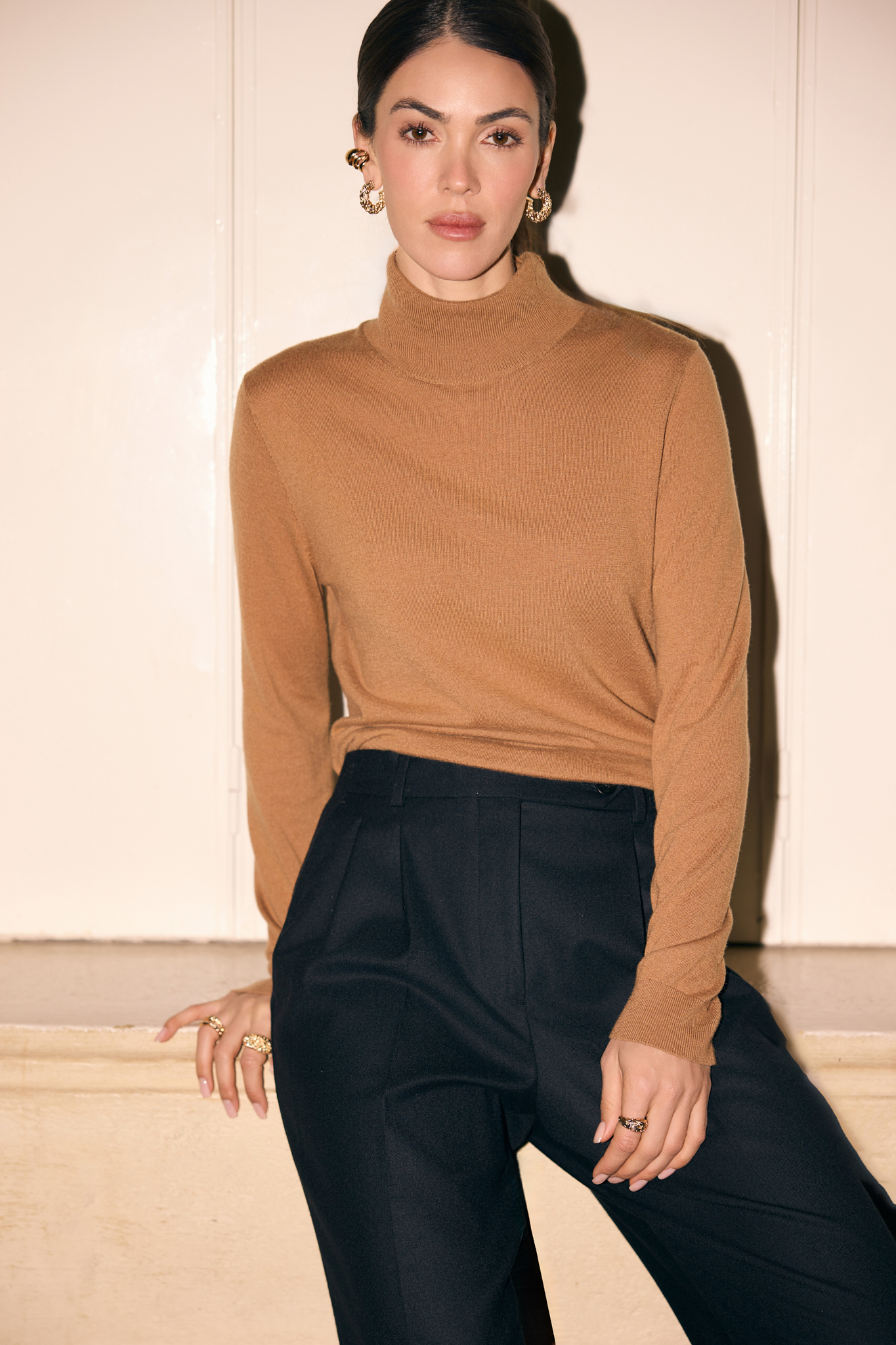 SILK TURTLENECK IN CAMEL