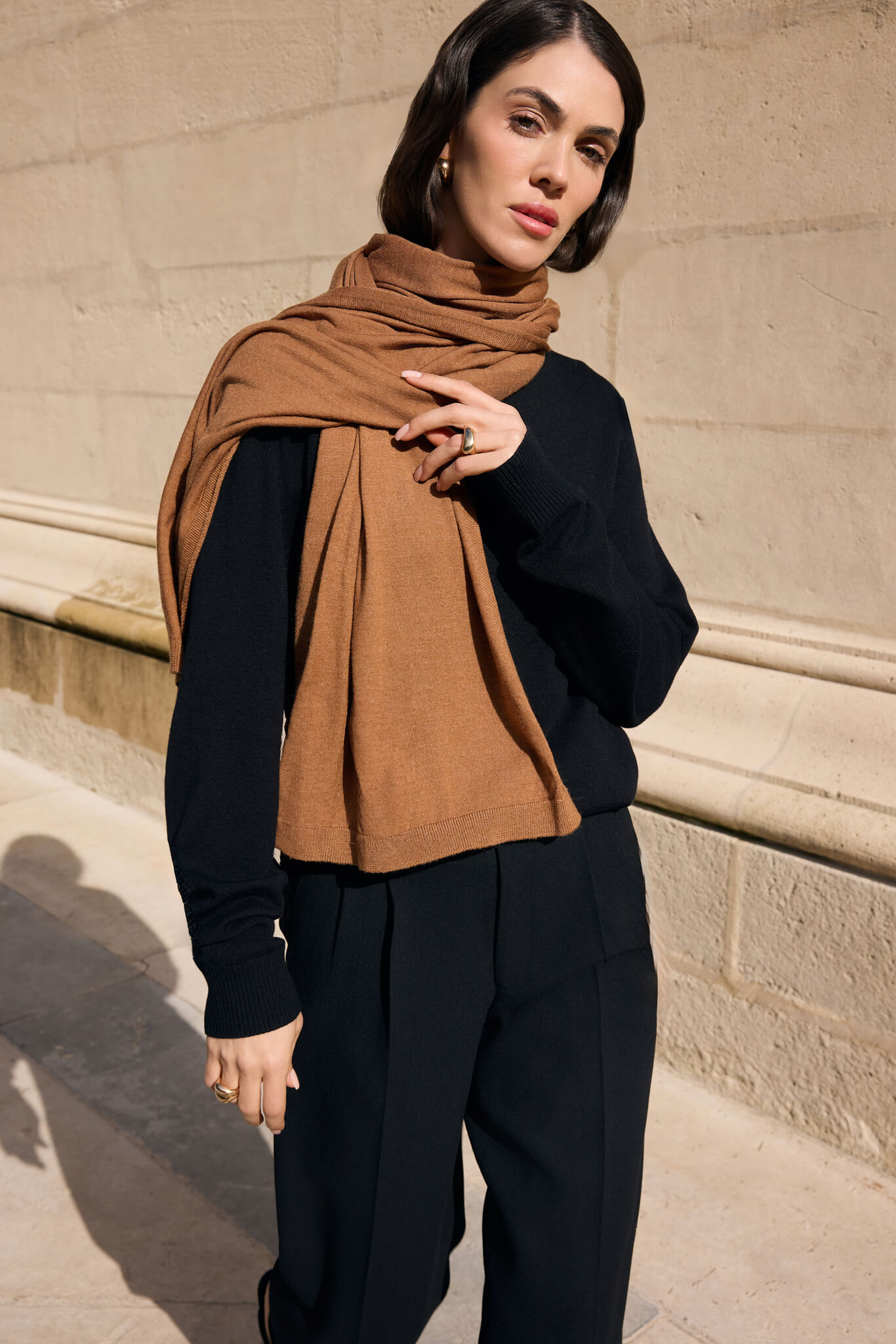 WOOL AND SILK SCARF IN CAMEL