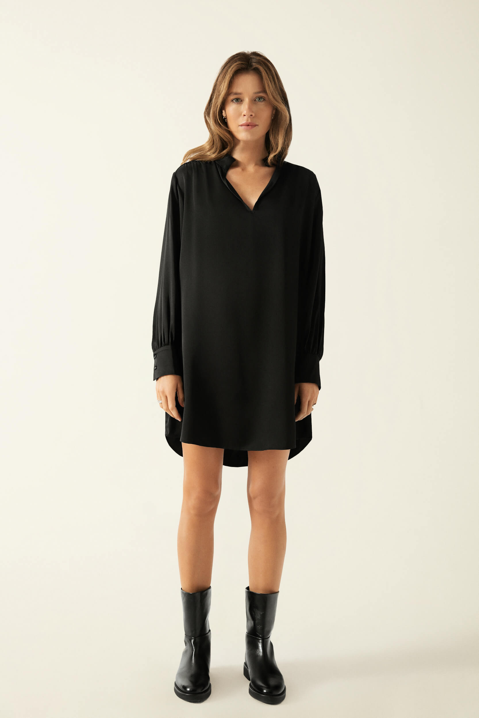 MINI SILK DRESS WITH STAND-UP COLLAR IN BLACK