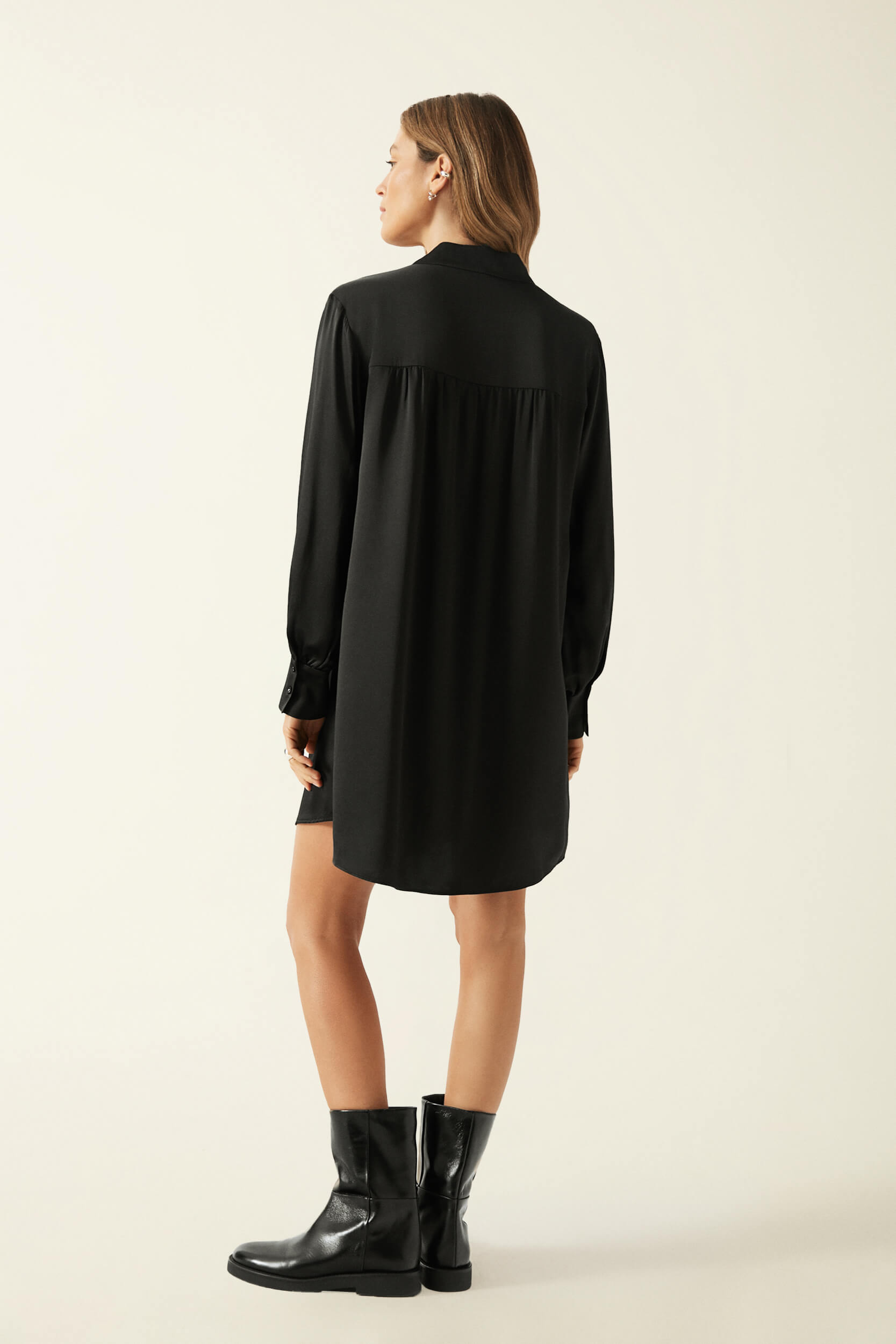 MINI SILK DRESS WITH STAND-UP COLLAR IN BLACK