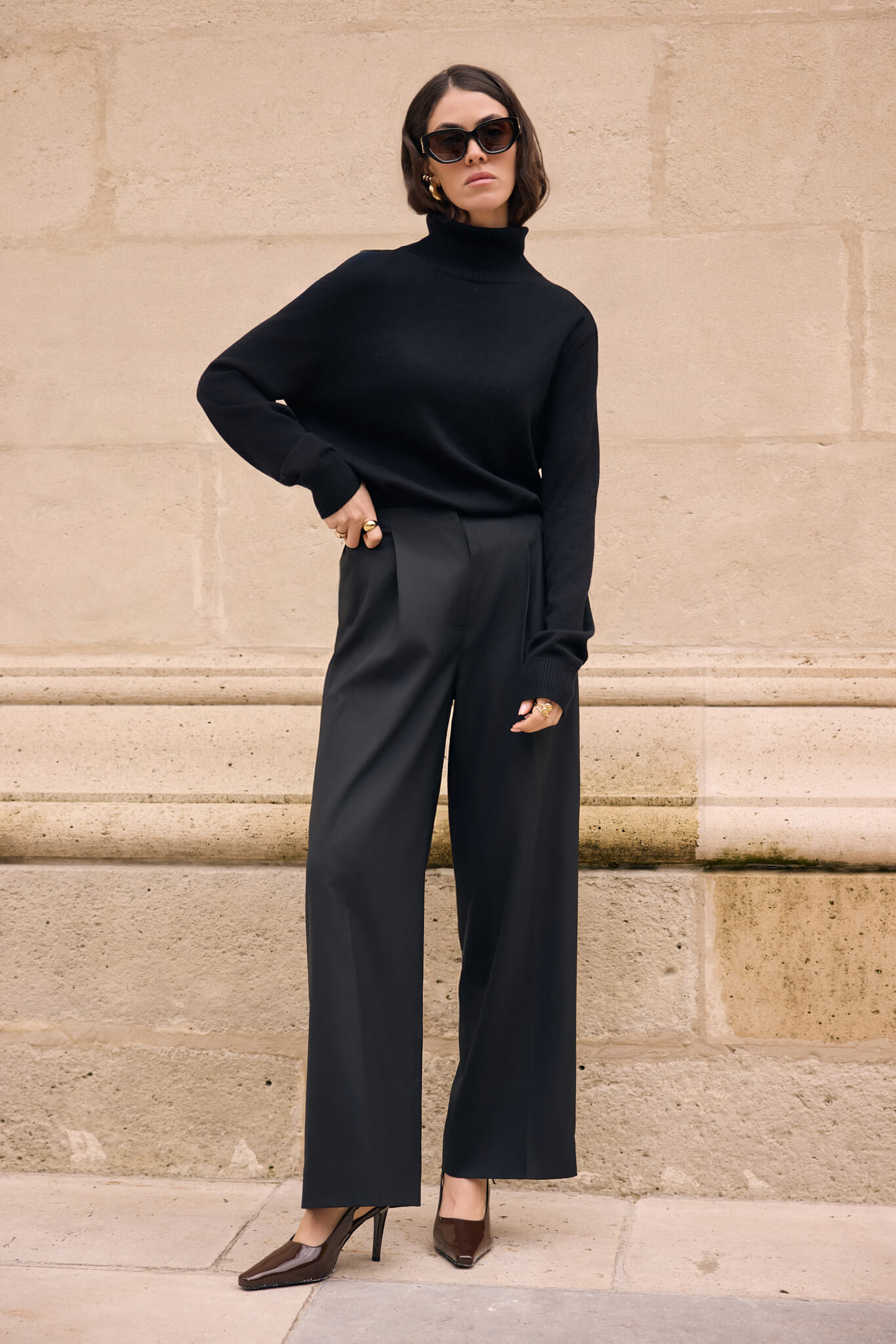 WOOL TURTLENECK WITH SILK IN BLACK