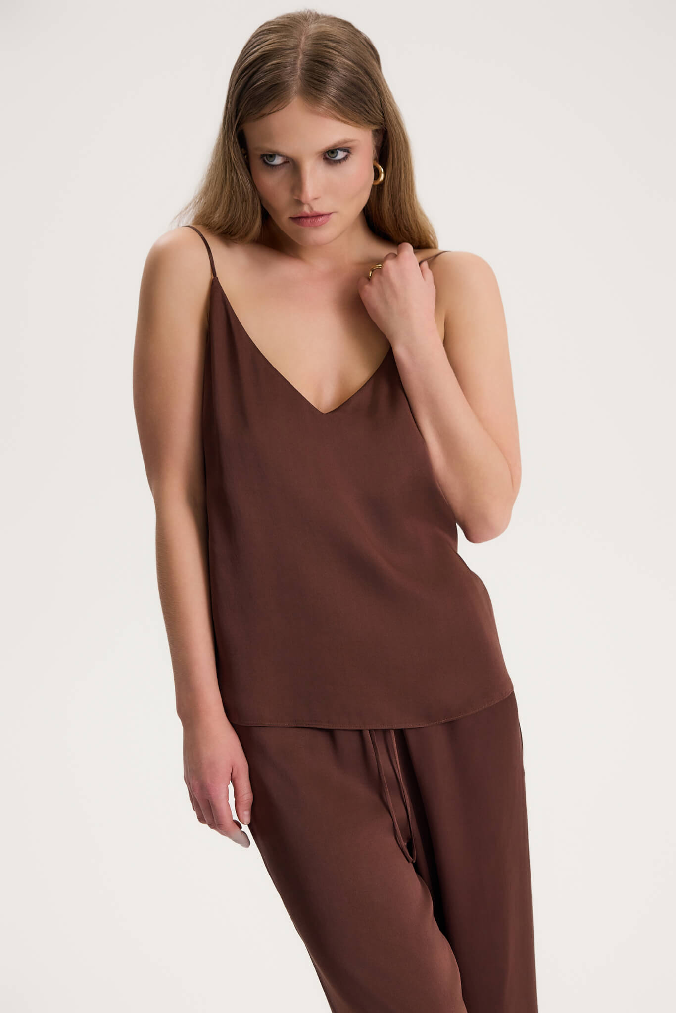 SILK TOP WITH BACK NECKLINE IN BROWN