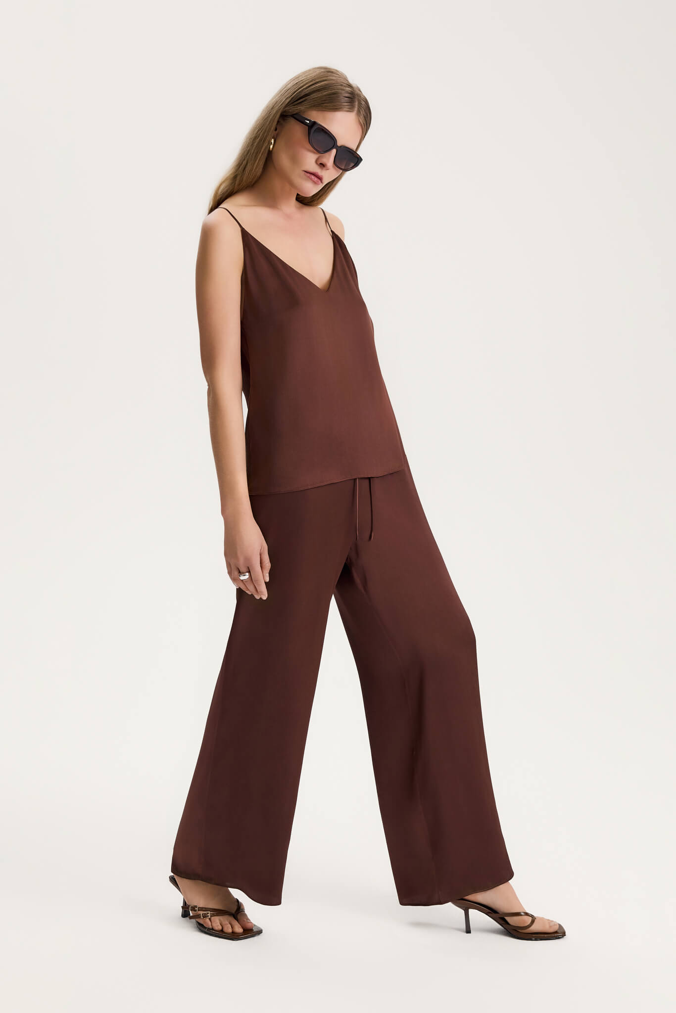 SILK TOP WITH BACK NECKLINE IN BROWN