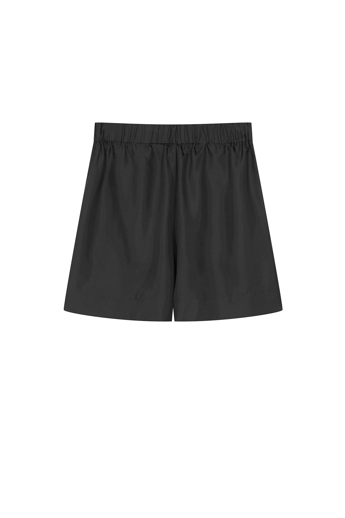 SILK SHORTS IN BLACK