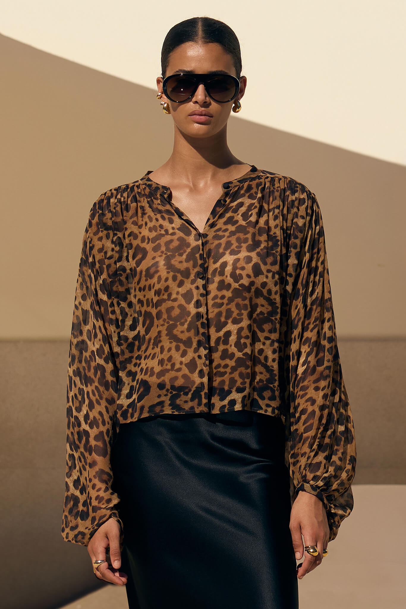 SILK BLOUSE WITH KIMONO SLEEVES IN LEO PRINT