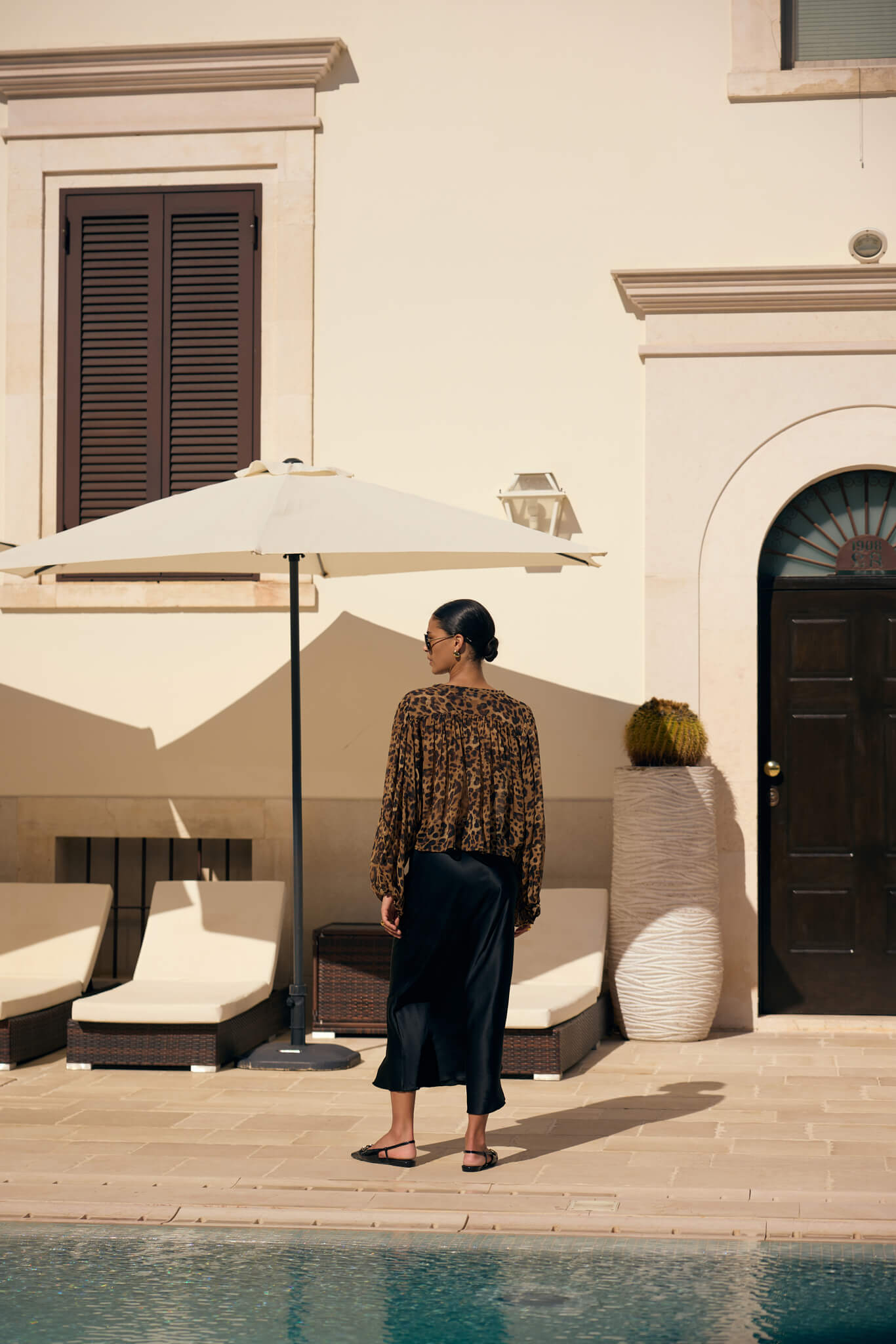 SILK BLOUSE WITH KIMONO SLEEVES IN LEO PRINT