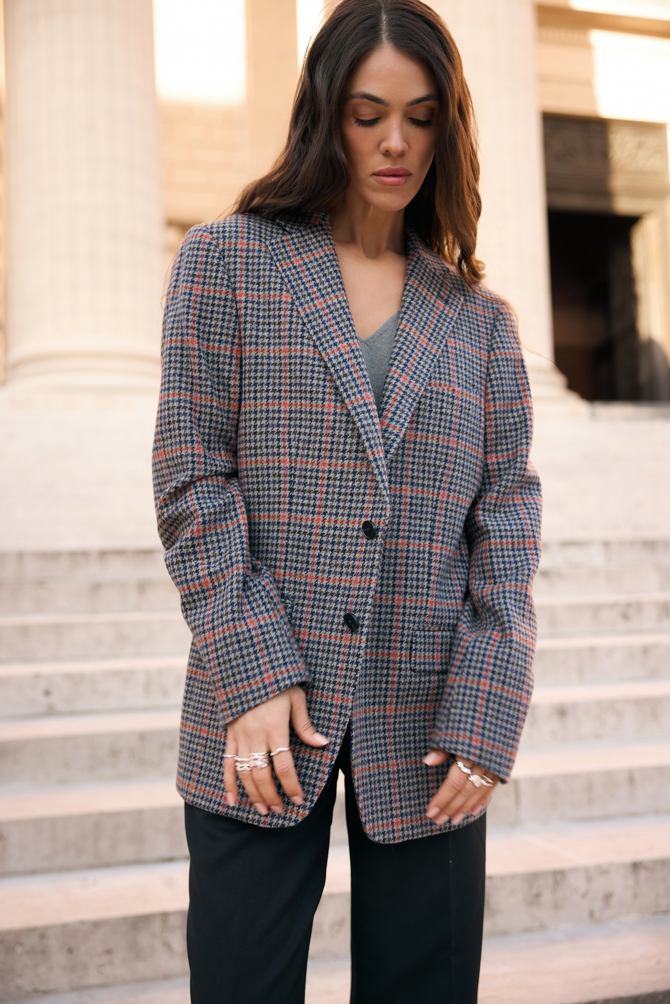 WOOL BLAZER WITH SILK LINING IN NAVY HOUNDSTOOTH PATTERN