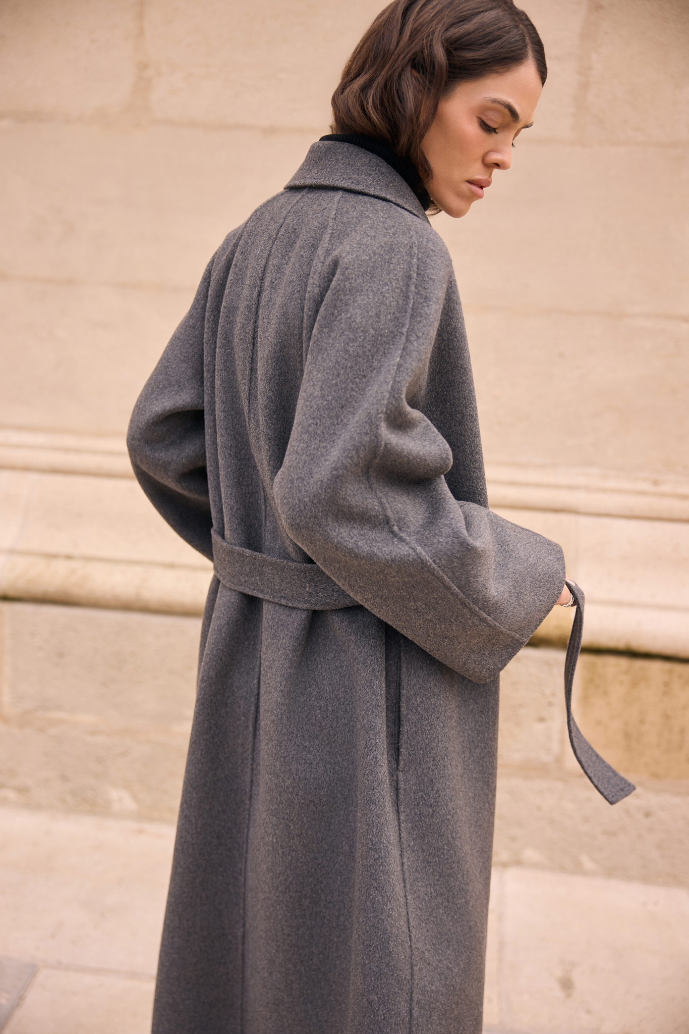 WOOL COAT WITH WOOL AND SILK IN GRAY