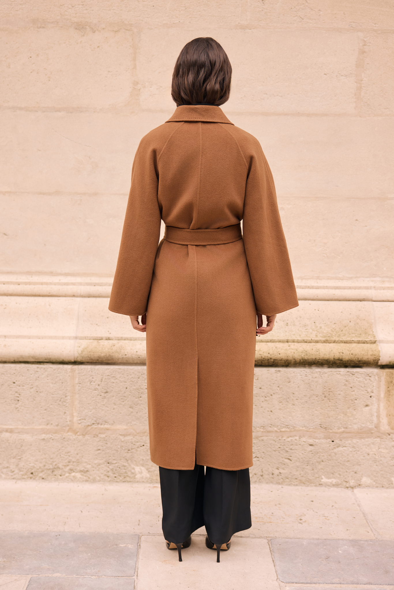 WOOL COAT WITH CASHMERE AND SILK IN TOBACCO